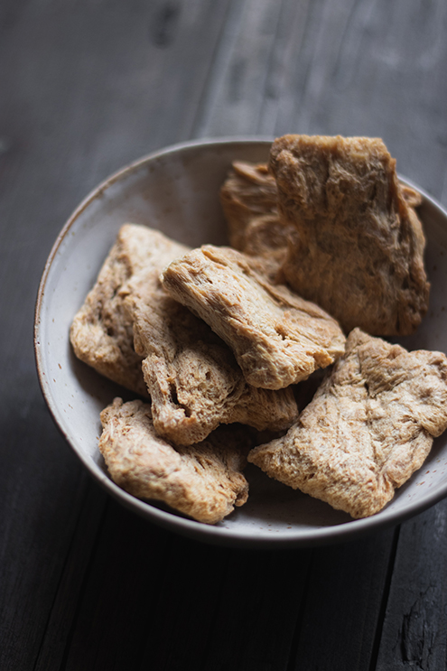 dried soya protein slices